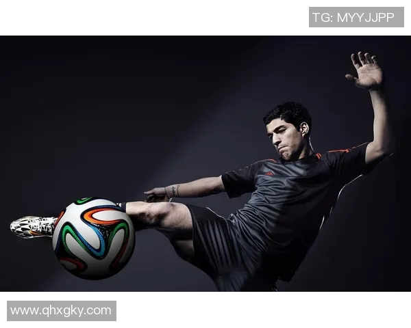 足球明星克伦威尔的技术分析与职业生涯成就探讨