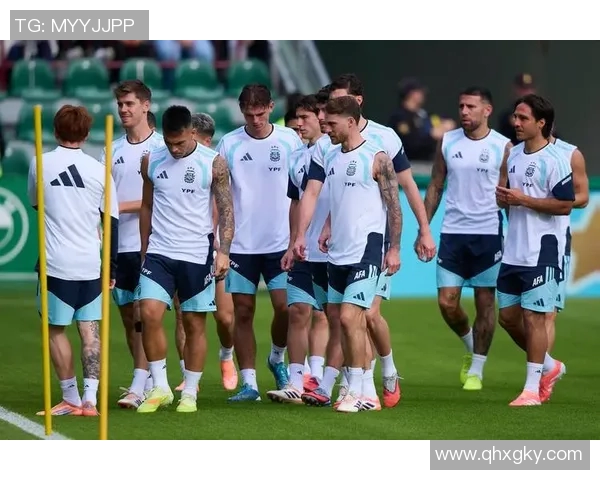 国家队足球明星背后的故事与成就全景解析